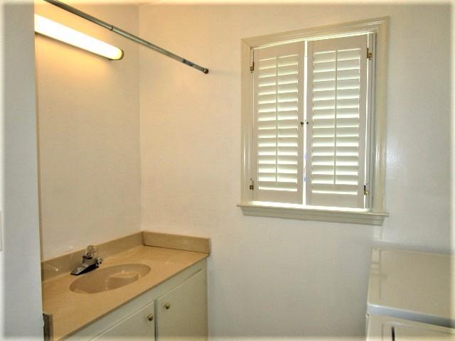 12 Andre Michaux Road Santee, SC 29142 - Photo 22 of 22 Laundry Room with Sink