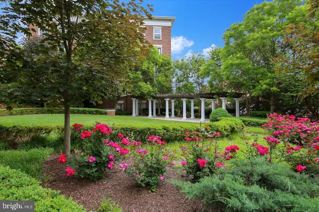 $410,000 | 16 Granite Place, Unit 280, Gaithersburg, MD 20878