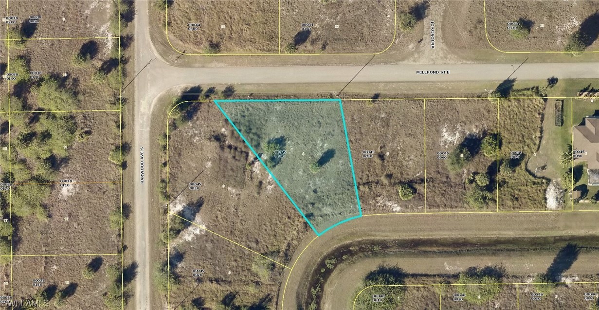 844 Millpond St East  