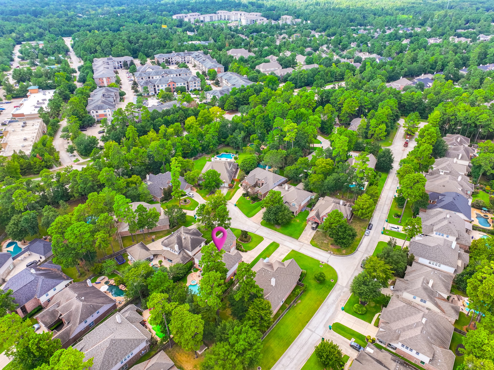 7 Stickley Court The Woodlands, TX 77382 - Photo 29 of 33 an aerial view of multiple house