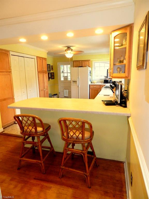 5406 Mockingbird Road Greensboro, NC 27406 - Photo 16 of 30 Kitchen... where the cooking magic happens!
