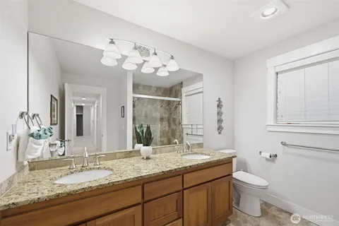 $1,075,000 | 17206 34th Place West, Lynnwood, WA 98037