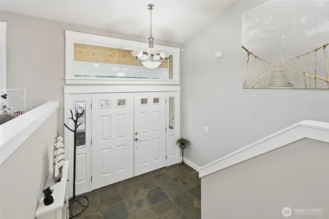 $1,075,000 | 17206 34th Place West, Lynnwood, WA 98037