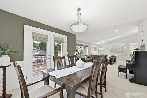 $1,075,000 | 17206 34th Place West, Lynnwood, WA 98037