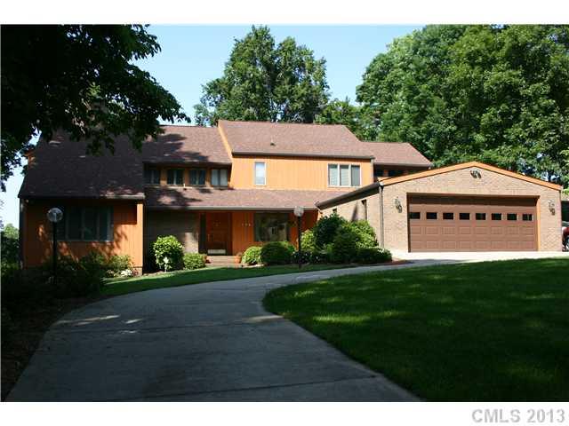 4666 Lake Shore Road North Denver, NC 28037 - Photo 1 of 16 Gallery Image 1