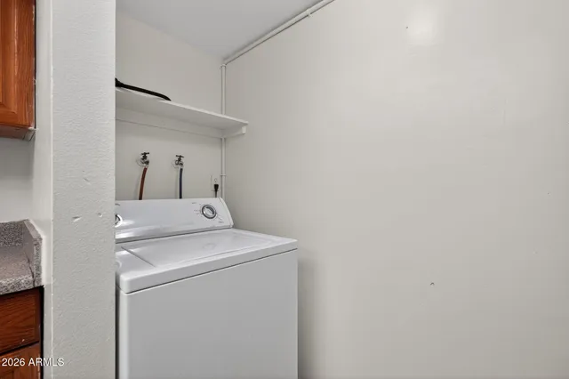 $2,400 | 11624 North 25th Avenue, Phoenix, AZ 85029