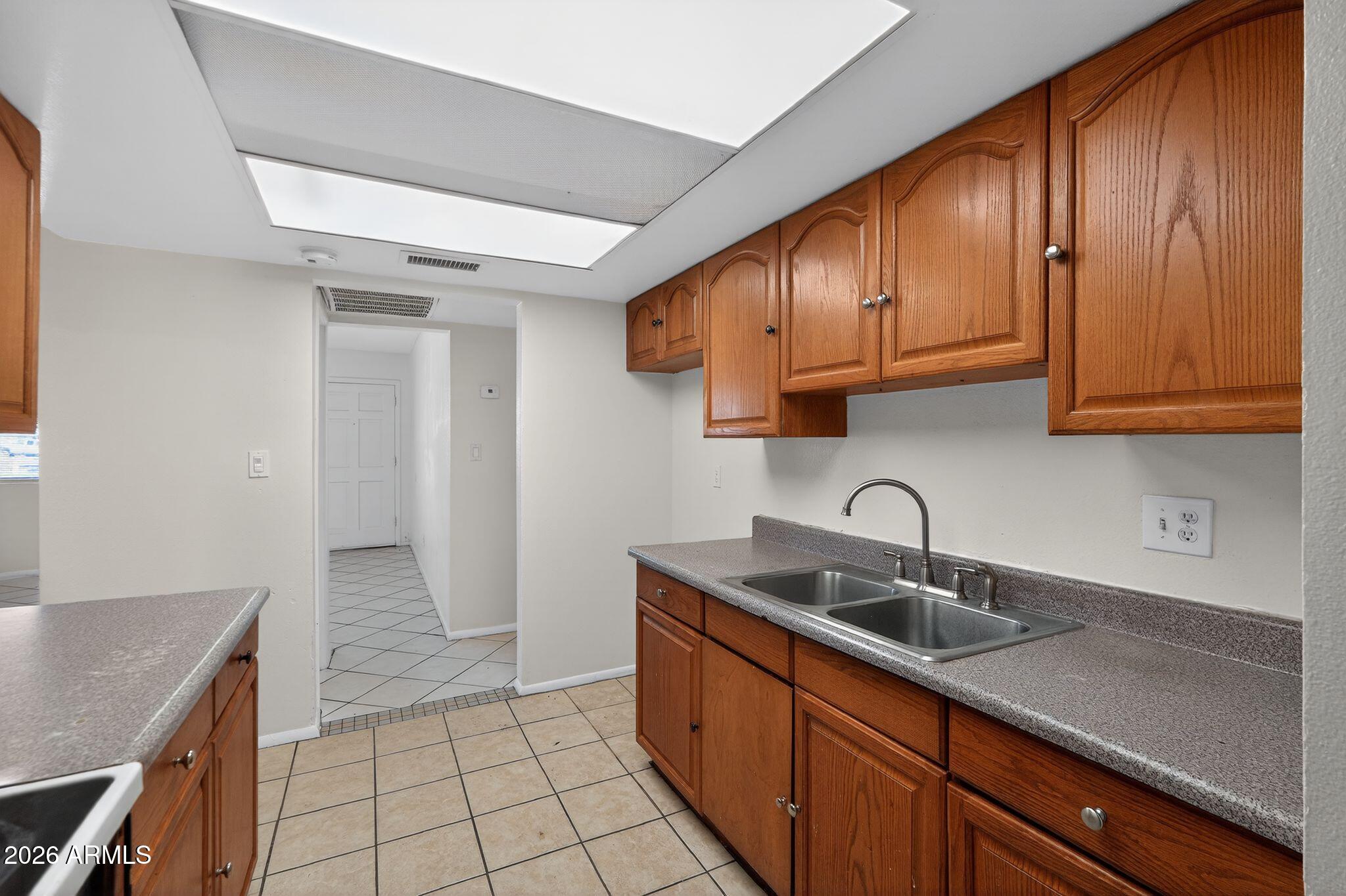 11624 North 25th Avenue Phoenix, AZ 85029 - Photo 3 of 21 document-feddb03e-9310-4b78-8d4b-9c0f562