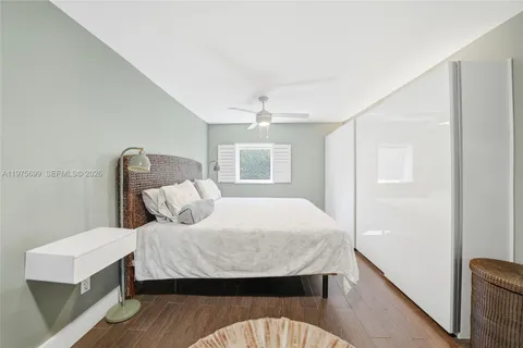 $1,040,000 | 2190 Southwest 20th Street, Miami, FL 33145