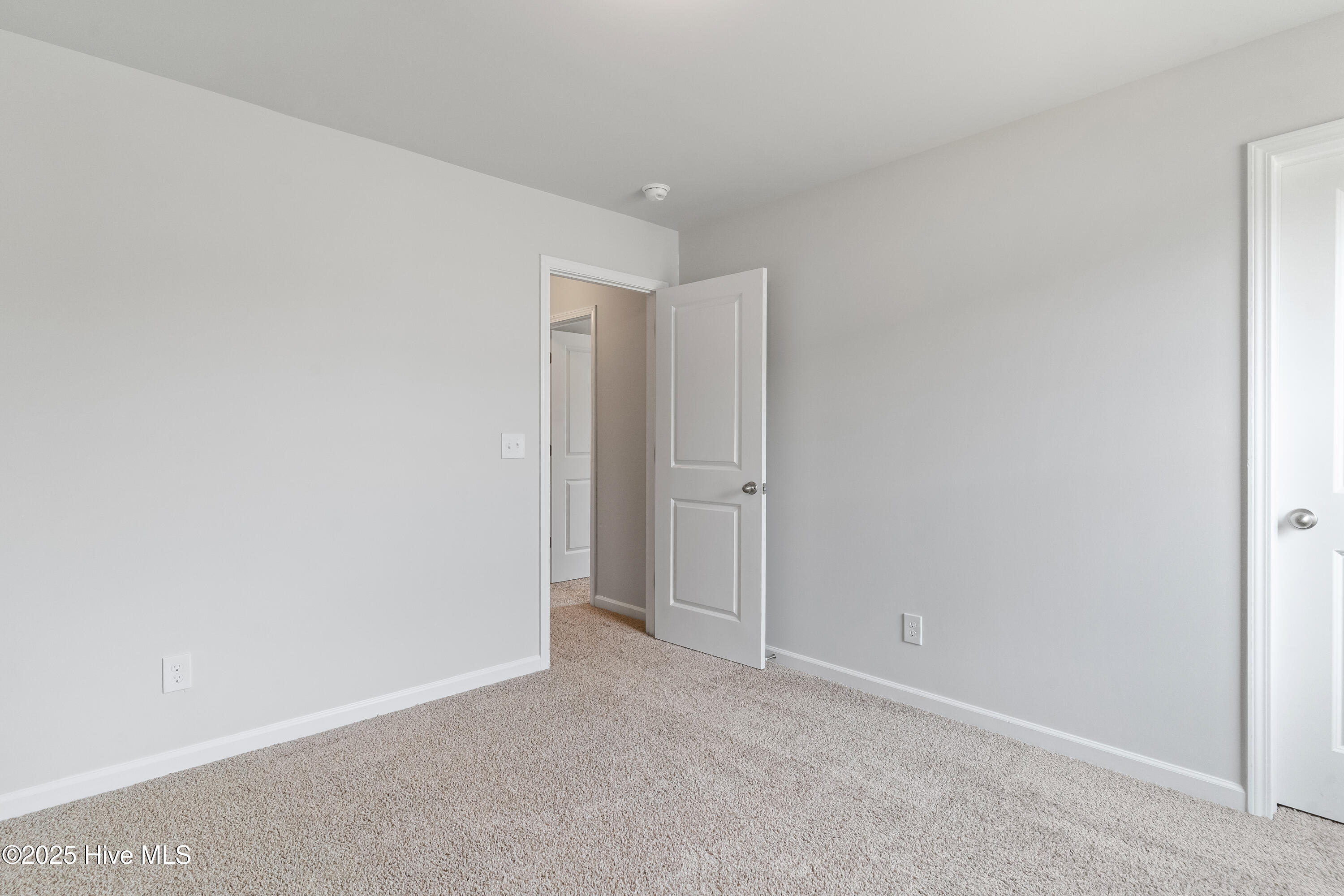 298 Deep River Road Aberdeen, NC 28315 - Photo 21 of 21 Bed 3