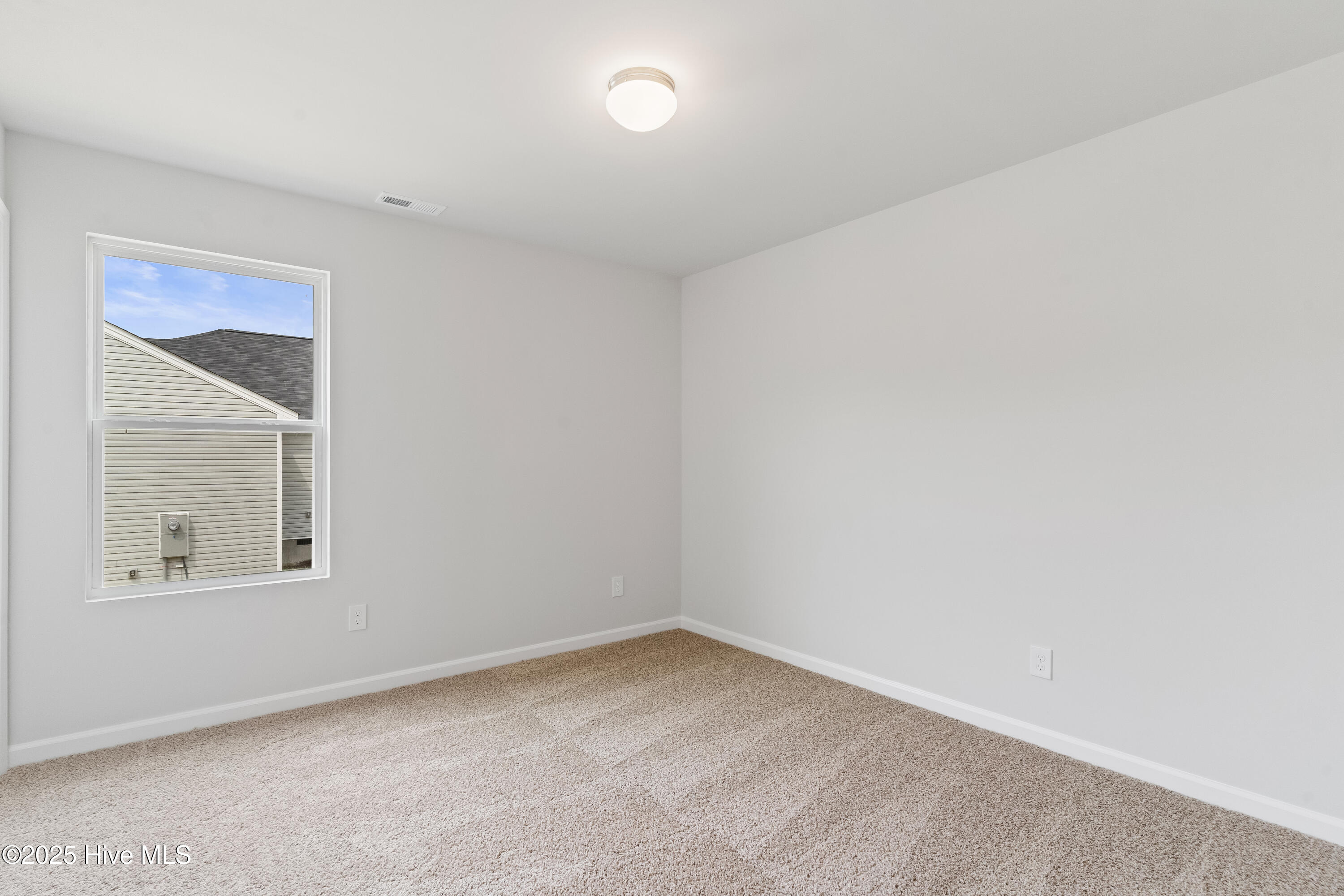 298 Deep River Road Aberdeen, NC 28315 - Photo 8 of 21 Bed 2