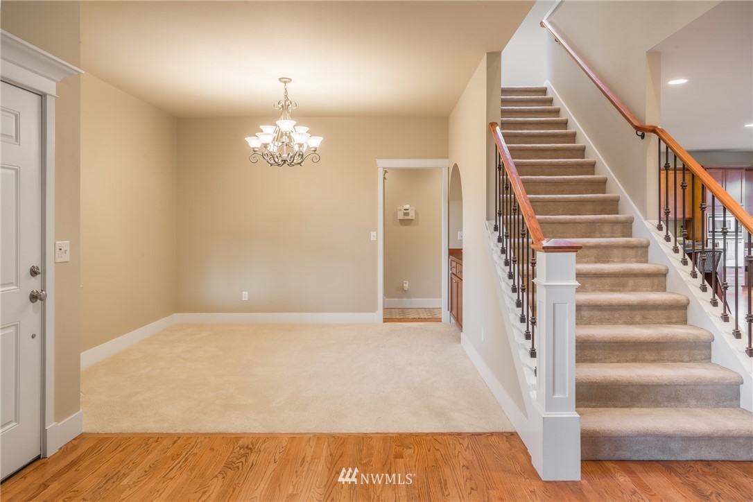 4020 167th Place Southeast Bothell, WA 98012 - Photo 11 of 25