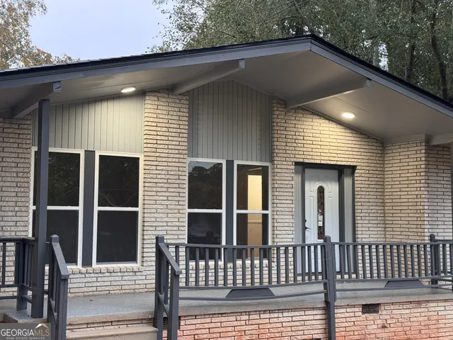 a front view of a house