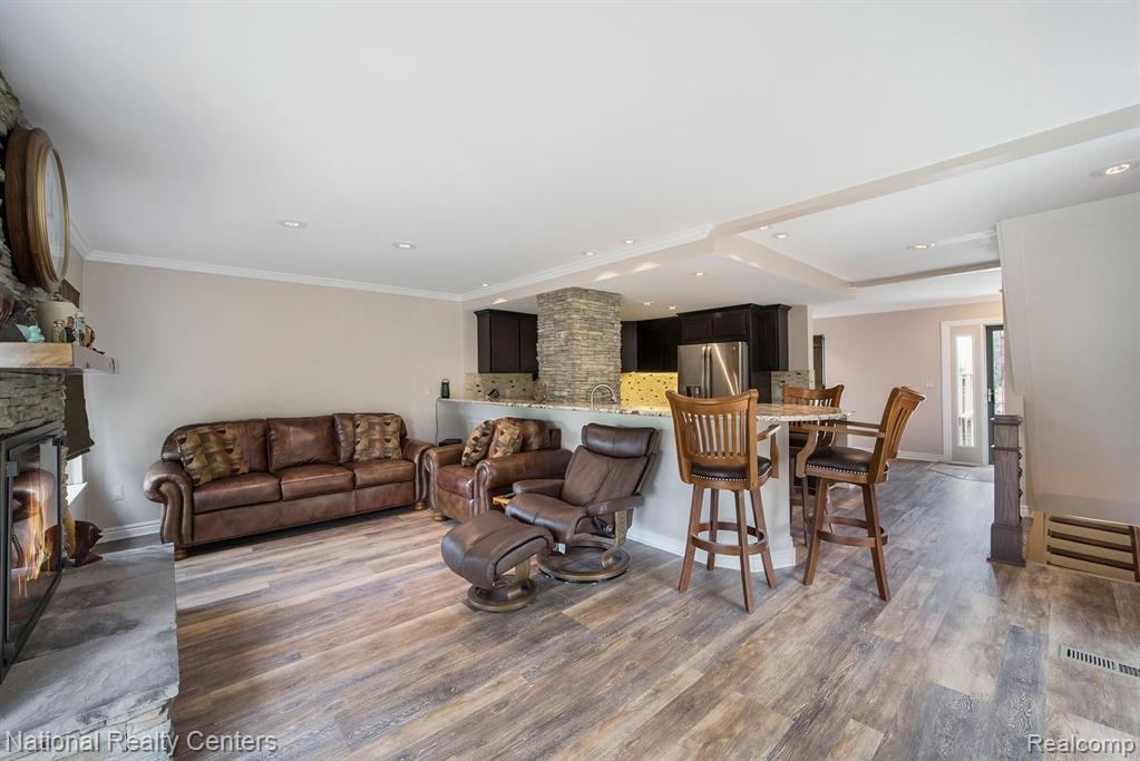 735 Oak Brook Ridge Drive Rochester Hills, MI 48307 - Photo 14 of 30