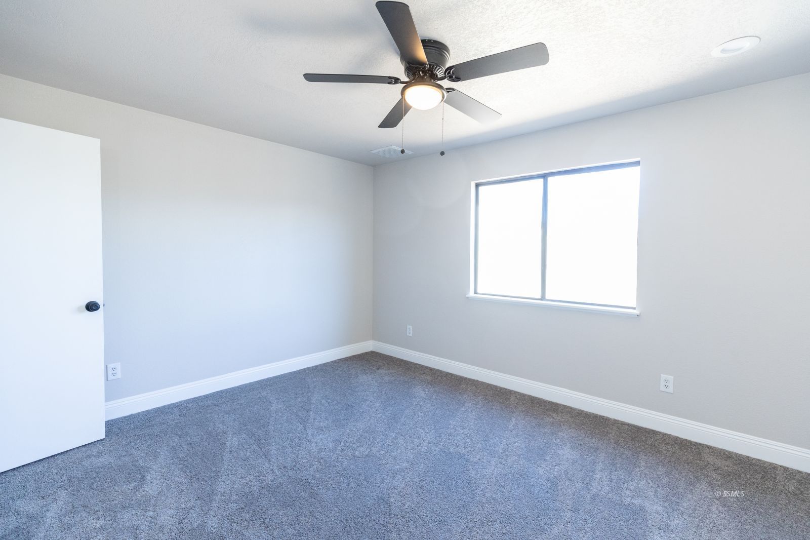 636 South Gordon Street Ridgecrest, CA 93555 - Photo 11 of 33