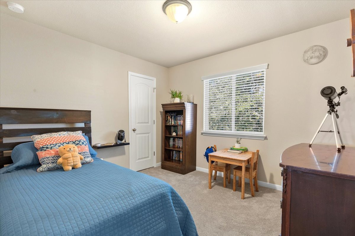 561 Stone View Trail Austin, TX 78737 - Photo 28 of 38