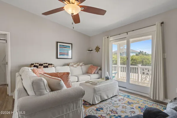 $869,000 | 4804 Emerald Drive, Emerald Isle, NC 28594