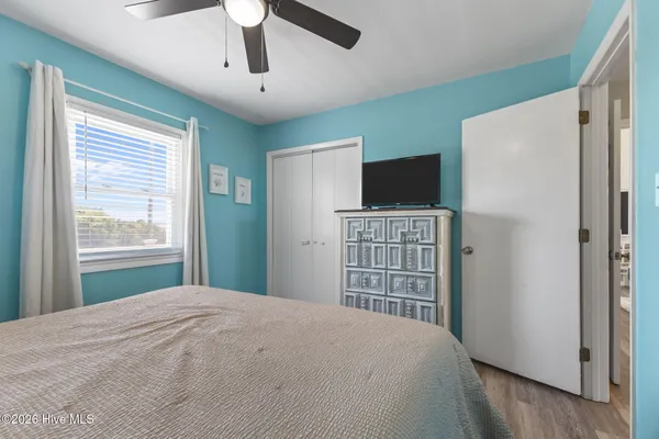 $869,000 | 4804 Emerald Drive, Emerald Isle, NC 28594