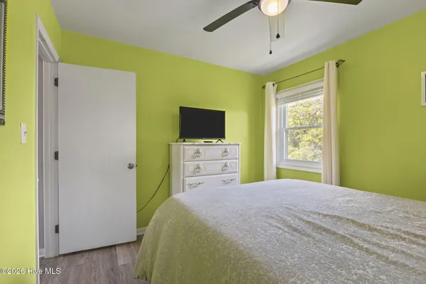 $869,000 | 4804 Emerald Drive, Emerald Isle, NC 28594