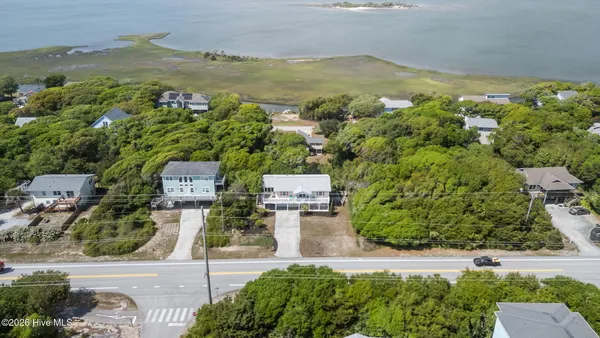 $869,000 | 4804 Emerald Drive, Emerald Isle, NC 28594