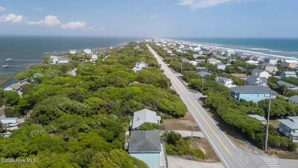 $869,000 | 4804 Emerald Drive, Emerald Isle, NC 28594