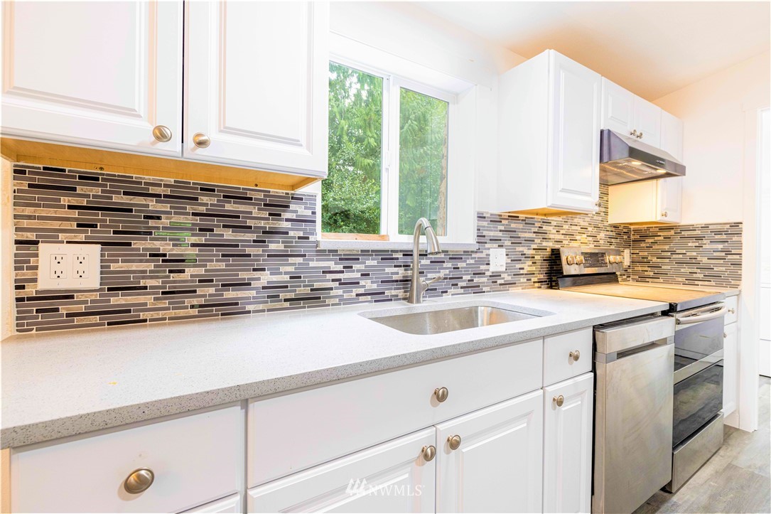 15212 Carbonado-S Prairie Road Buckley, WA 98321 - Photo 14 of 20 Gallery Image 14