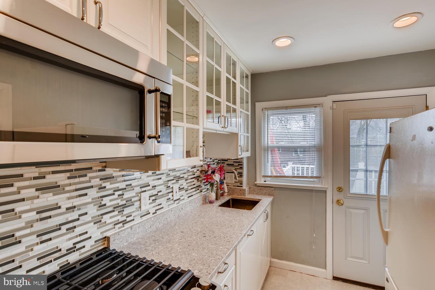 1429 Cedarcroft Road Baltimore, MD 21239 - Photo 3 of 26 Updated Kitchen