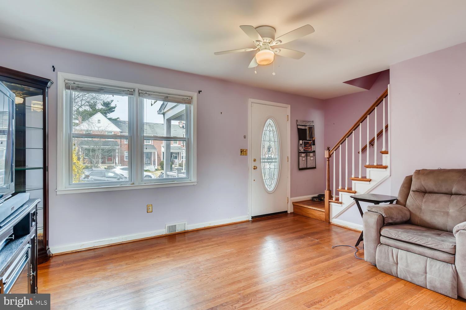 1429 Cedarcroft Road Baltimore, MD 21239 - Photo 6 of 26 Living Room