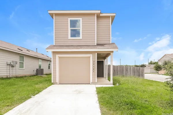 $1,400 | 20305 Andalusite Way, San Antonio, TX 78264