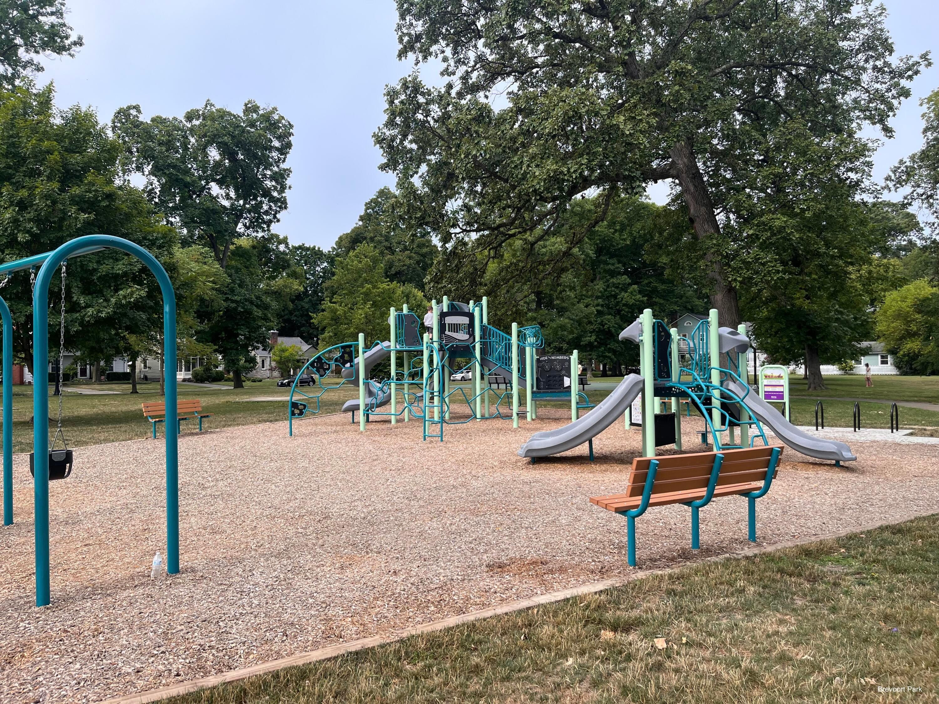 415 Arden Road Columbus, OH 43214 - Photo 38 of 38 040_BrevoortParkPlay_415Arden