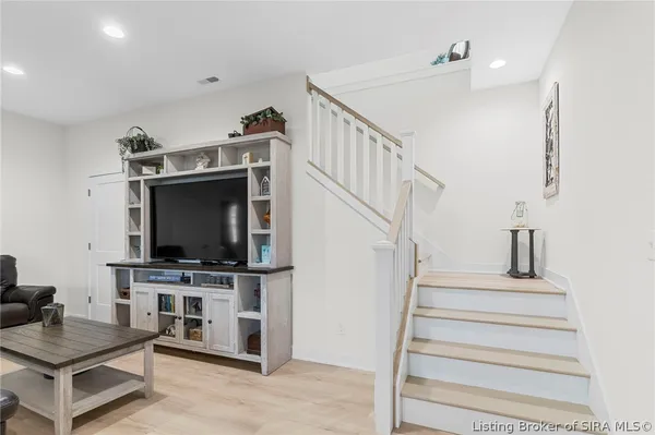 $399,900 | 1010 East 1st Street, Madison, IN 47250