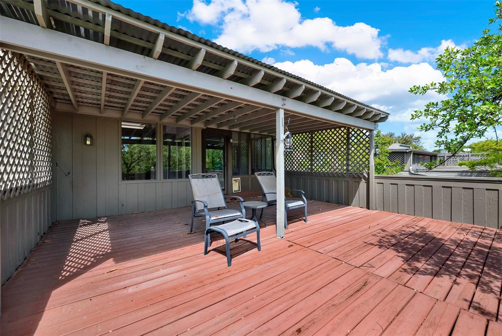 8344 Old Moss Road Dallas, TX 75231 - Photo 19 of 23
