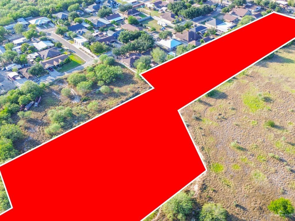 40 Jr Drive Rio Grande City, TX 78582 - Photo 3 of 5 a view of a tennis court with a large pool