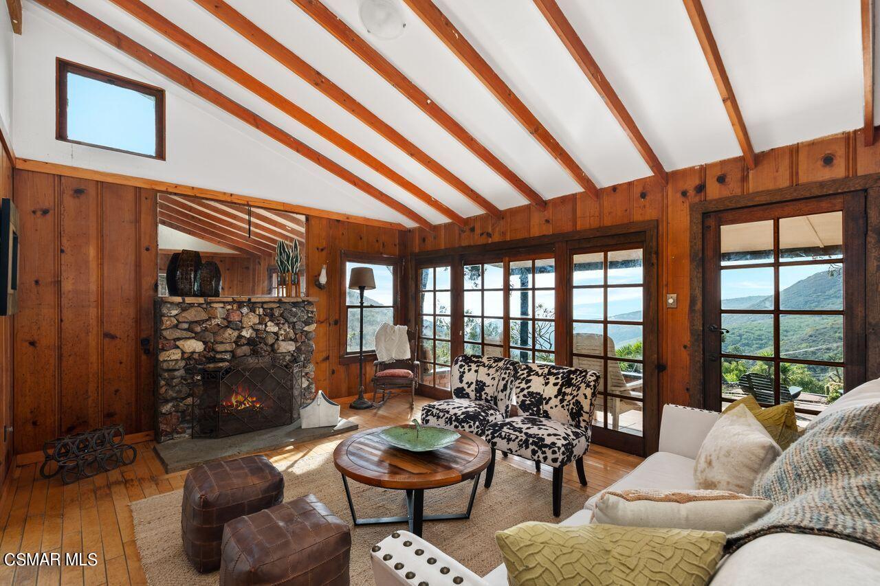3648 Decker Road Malibu, CA 90265 - Photo 13 of 51 15_11293310_166099_166099-EI-115