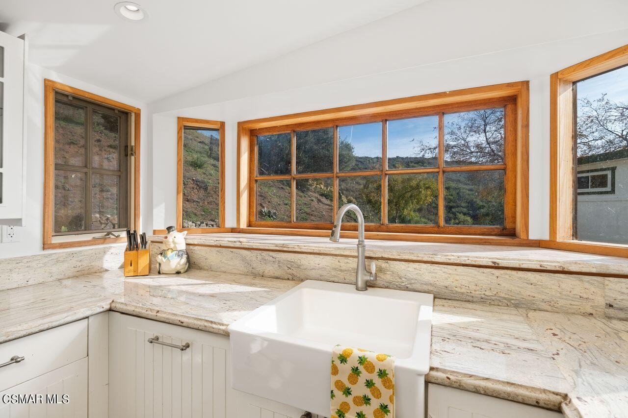 3648 Decker Road Malibu, CA 90265 - Photo 26 of 51 36_11293330_166099_166099-EI-135