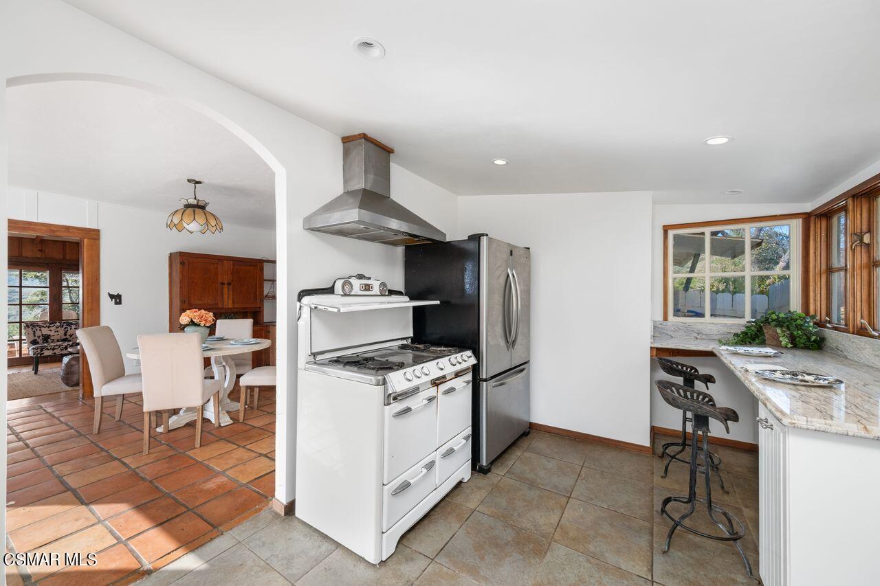 3648 Decker Road Malibu, CA 90265 - Photo 27 of 51 38_11293332_166099_166099-EI-137