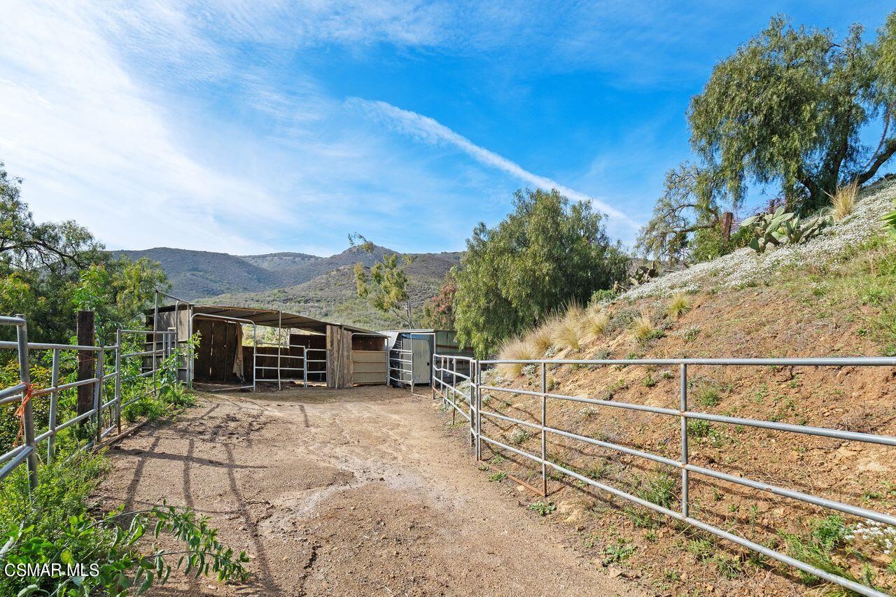 3648 Decker Road Malibu, CA 90265 - Photo 36 of 51 48_11293342_166099_166099-EI-147