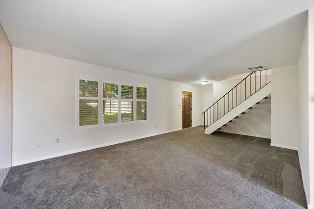 $310,000 | 3132 Vía Grande, Sacramento, CA 95825