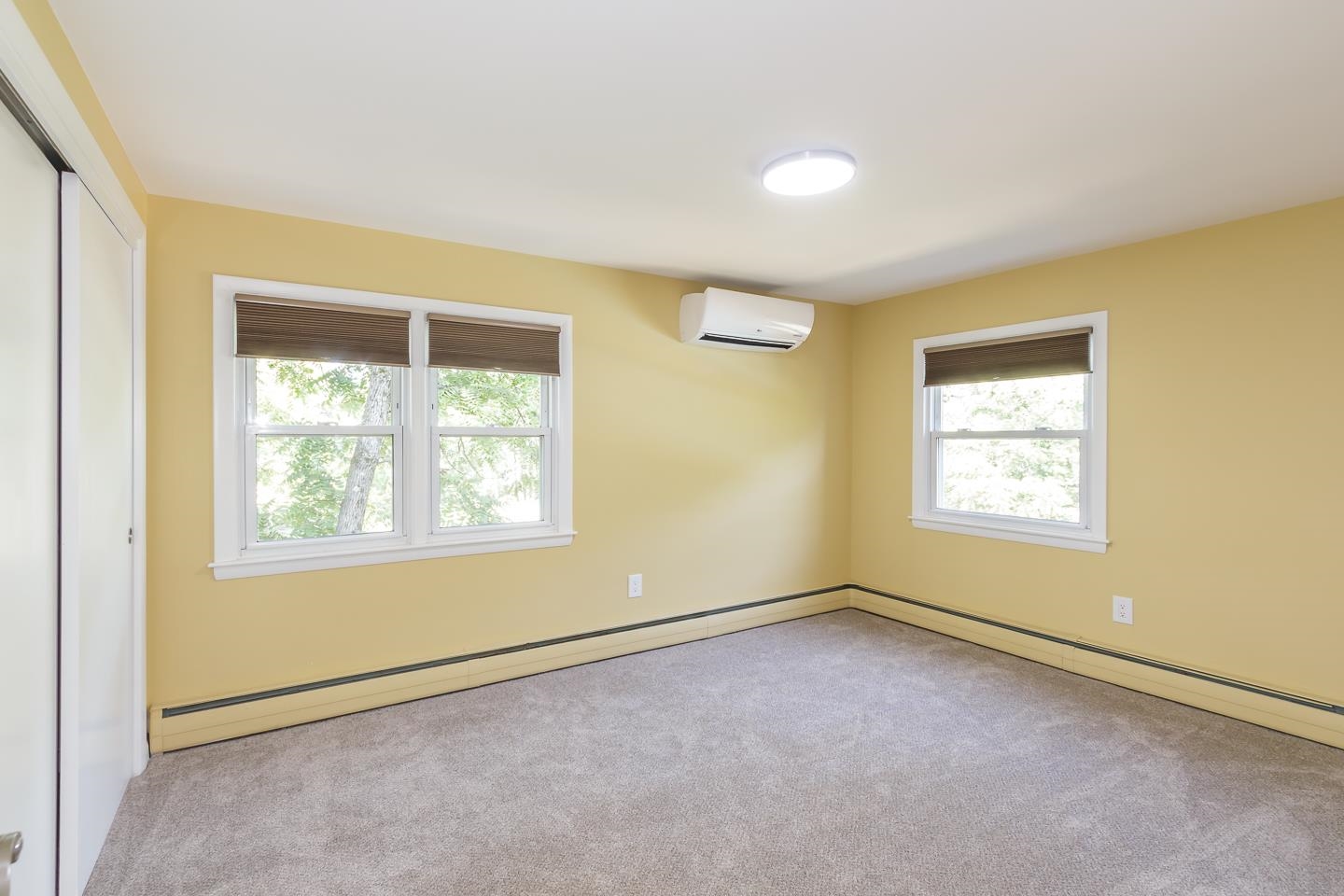 190 Litchfield Road Londonderry, NH 03053 - Photo 33 of 56