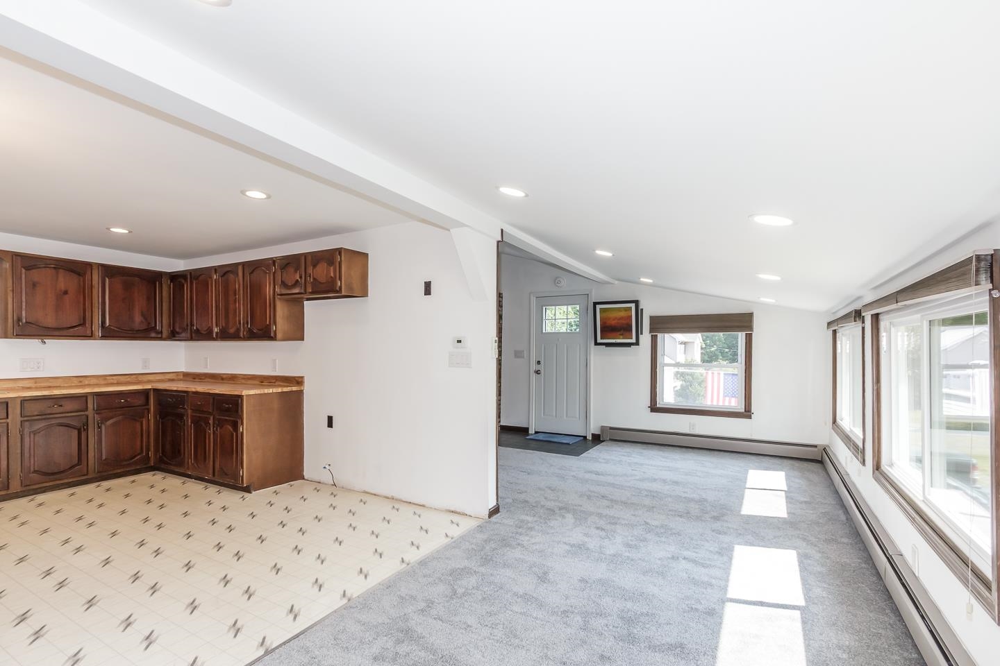 190 Litchfield Road Londonderry, NH 03053 - Photo 40 of 56