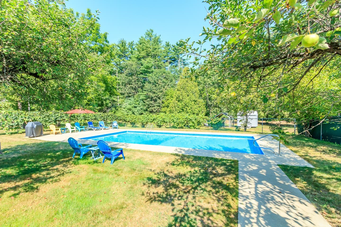 190 Litchfield Road Londonderry, NH 03053 - Photo 8 of 56