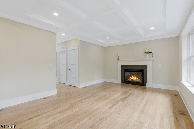 752 Valley Road Gillette, NJ 07933 - Photo 12 of 50