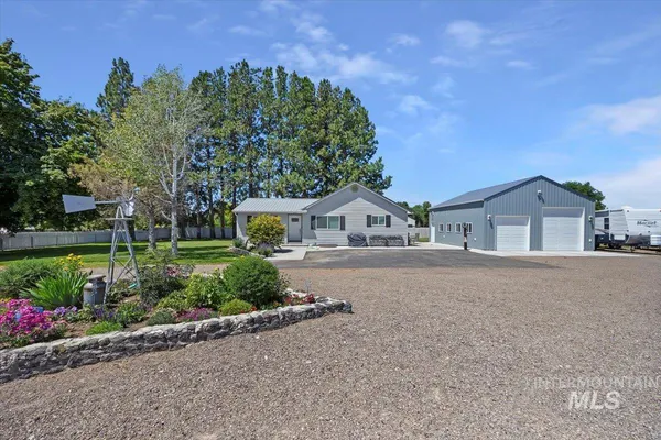 $597,000 | 98 West 100 North, Jerome, ID 83338