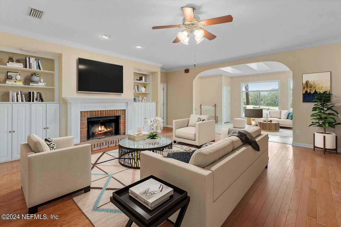 8495 Lilly Lake Road Melrose, FL 32666 - Photo 14 of 60 Virtual Stage Family Room