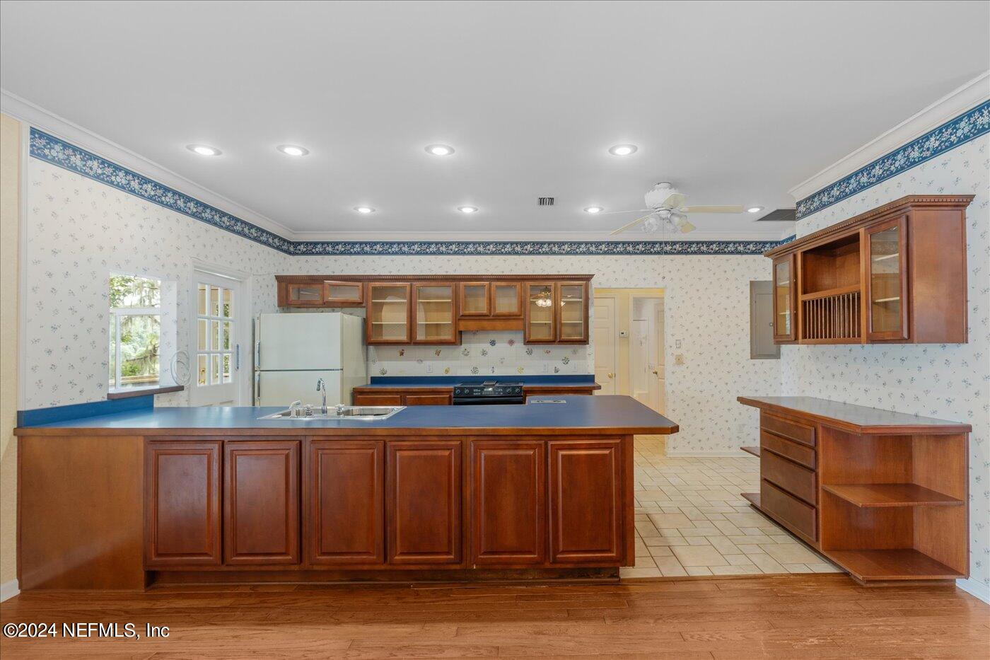 8495 Lilly Lake Road Melrose, FL 32666 - Photo 15 of 60 Open Kitchen