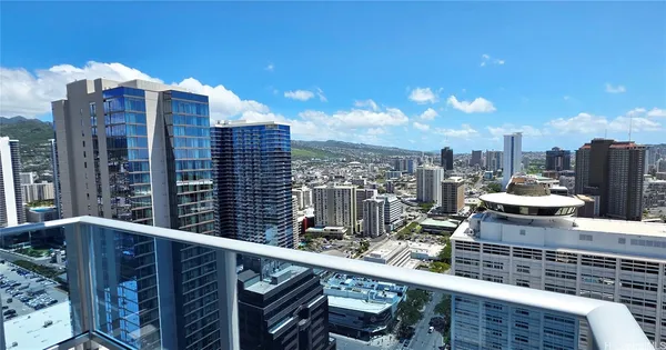 $5,000 | 1391 Kapiolani Boulevard, Unit 3608, Honolulu, HI 96814