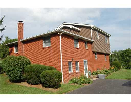 952 Hurst Road Youngwood, PA 15601 - Photo 3 of 18 Other. view of the rear of home