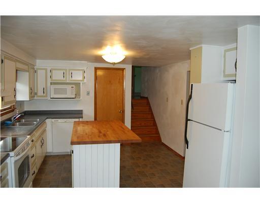 952 Hurst Road Youngwood, PA 15601 - Photo 9 of 18 Kitchen.