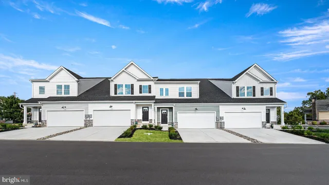 $450,578 | 548 Arrowgrass Lane, New Castle, DE 19720