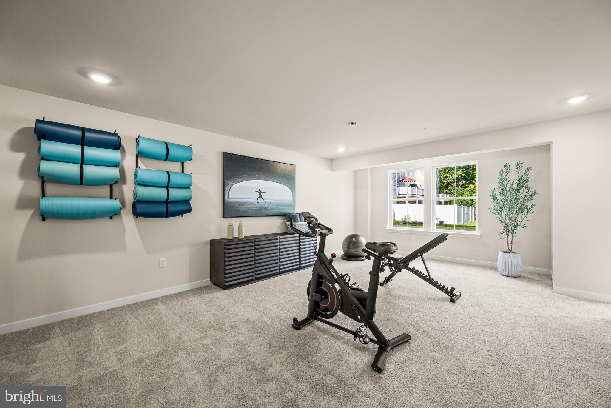 548 Arrowgrass Lane New Castle, DE 19720 - Photo 42 of 48 a living room with furniture and a window