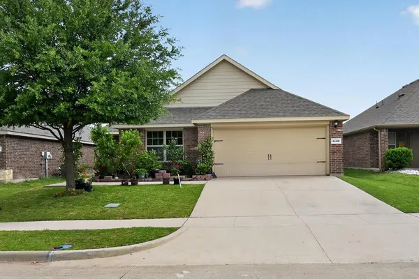 $275,000 | 1420 Arabella Avenue, Forney, TX 75126